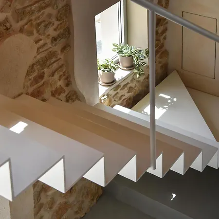 La De Ros By Aguilarent *