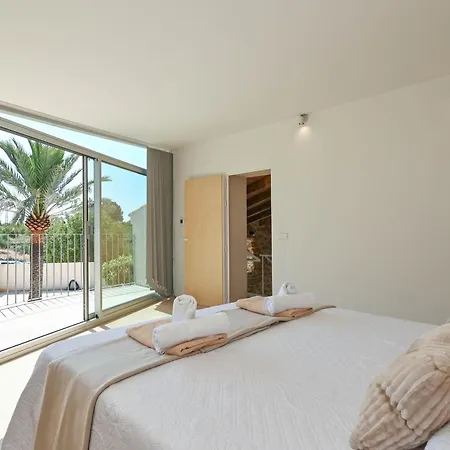 Villa La De Ros By Aguilarent *